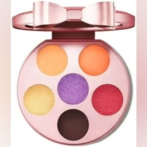 MAC Bow Eye Shadow Palette / Limited Edition